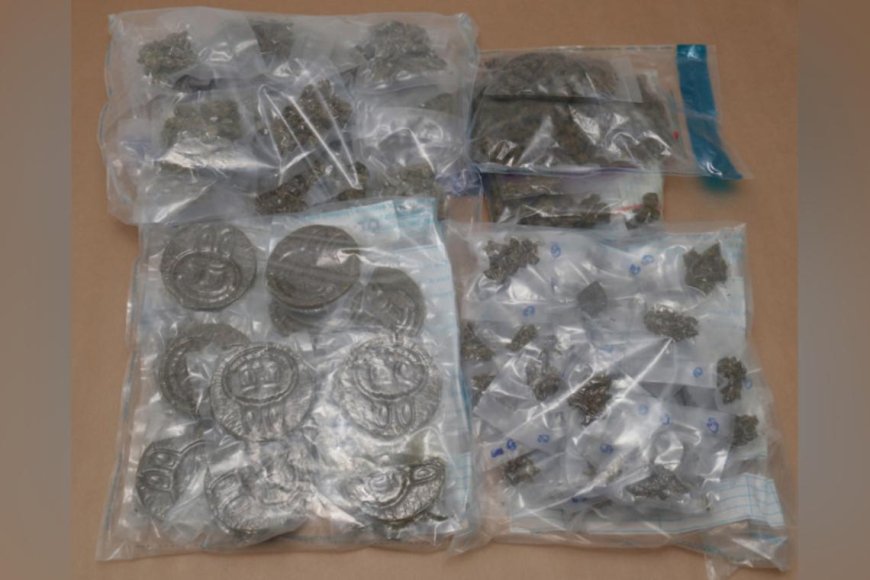 Man, 33, Arrested for Suspected Drug Trafficking After 2.7kg of Cannabis Found in Flat