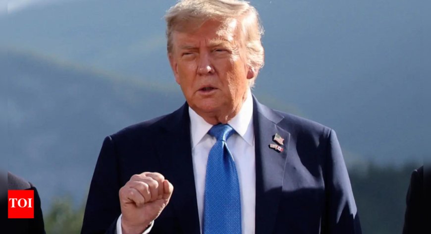 Trump Stands by 'Iran Nuclear Sites Obliterated' Claim Despite US Intel Contradiction