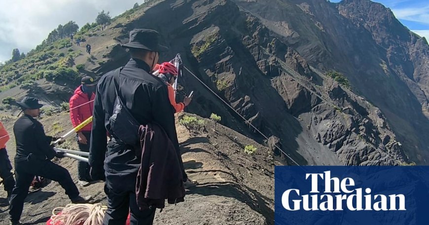 Brazilian Tourist Found Dead After Falling from Trail on Indonesian Volcano
