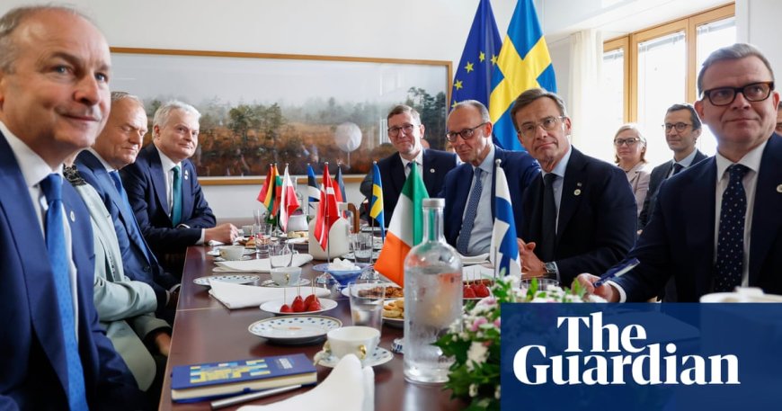 EU Leaders Consider Response to Trump's Tariff Threat