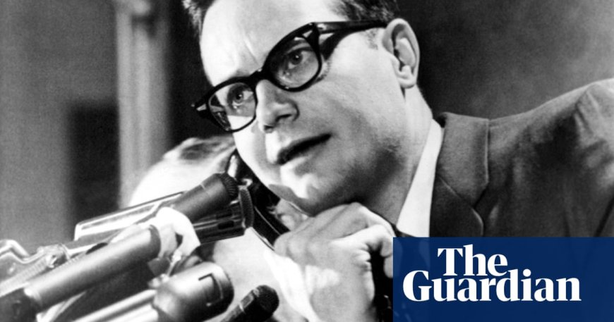 Bill Moyers, former White House press secretary and renowned journalist, passes away at 91