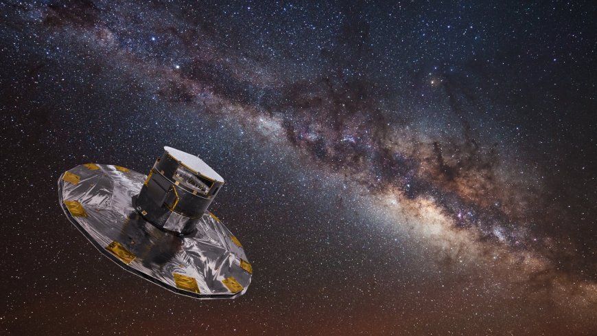 Rare Planet Discovered at Edge of Milky Way Using Einstein's Prediction