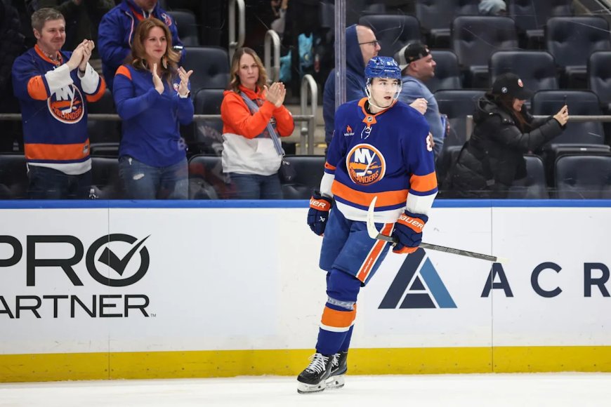 Montreal Canadiens Acquire Noah Dobson in Eight-Year Deal with Islanders