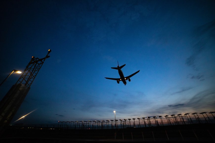 FBI and cybersecurity experts warn of hacking group targeting airlines and transportation sector