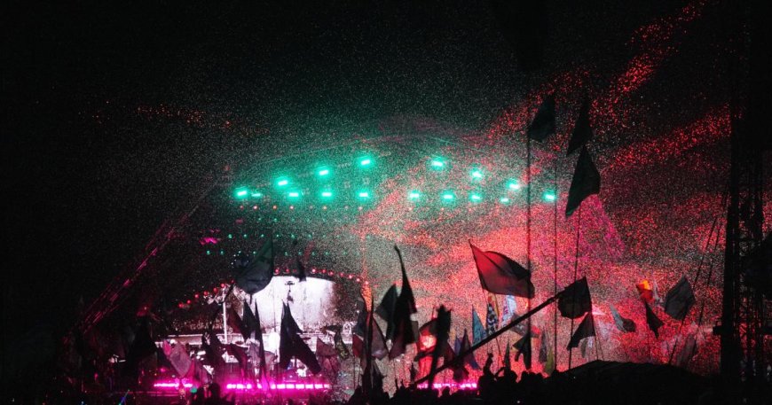 Glastonbury Line-Up for Sunday, June 29: Who's Performing Today?