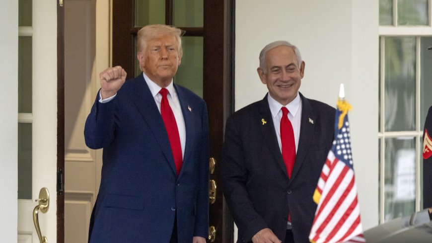 Trump Supports Netanyahu, Calls Corruption Trial a 'Political Witch Hunt'