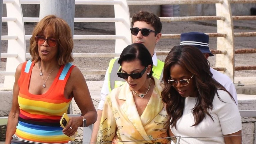 Kylie Jenner and VIP Guests Leave Venice After Jeff Bezos and Lauren Sanchez's Wedding