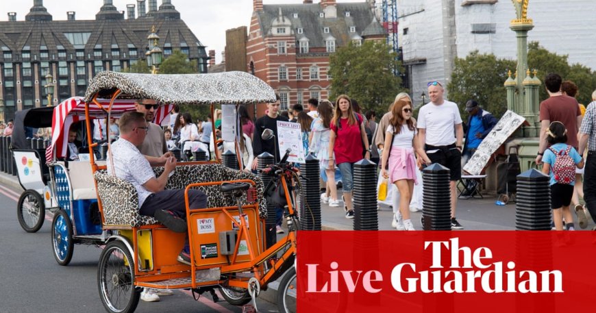 UK Economy Grows 0.7% in Q1 as Household Savings Drop - Business Update