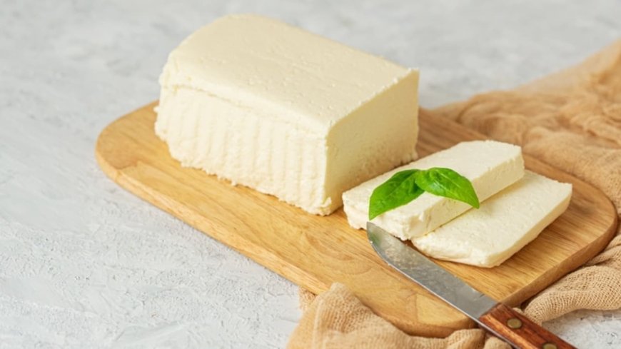 1,400 kg of counterfeit paneer seized in Noida, Aligarh factory connection exposed