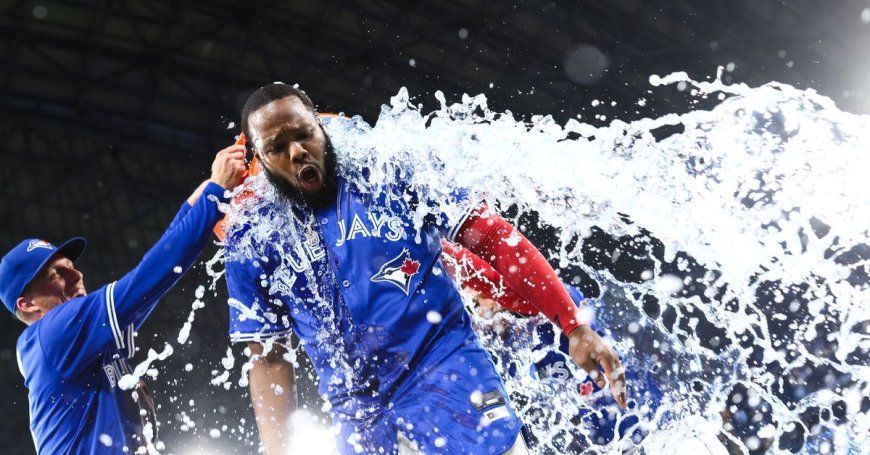 Blue Jays Secure Victory Over Yankees in Exciting Game