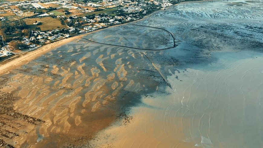 Archaeologist Claims to Have Found Atlantis off Coast of Cádiz, Spain with Video Evidence