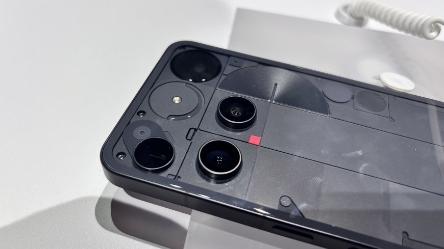 Nothing Phone (3) Unveiled: Improved Performance, Enhanced Camera, and Unique Glyphs