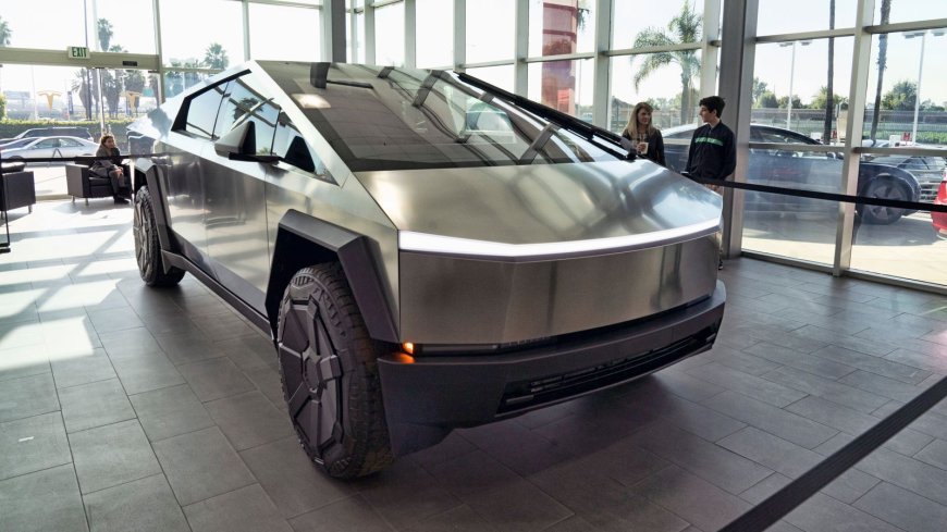 Tesla Misses Delivery Target Again, Adding to Elon Musk's Woes