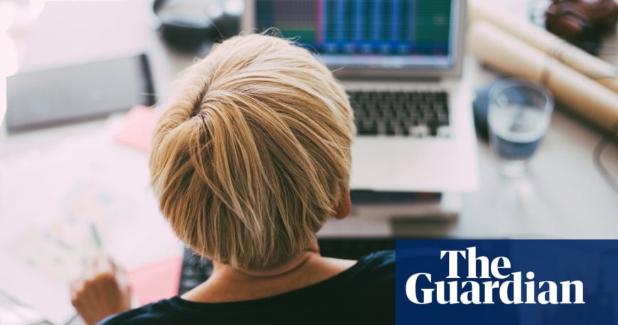 Nearly 1,000 Britons Embrace Shorter Work Week Permanently After Trial