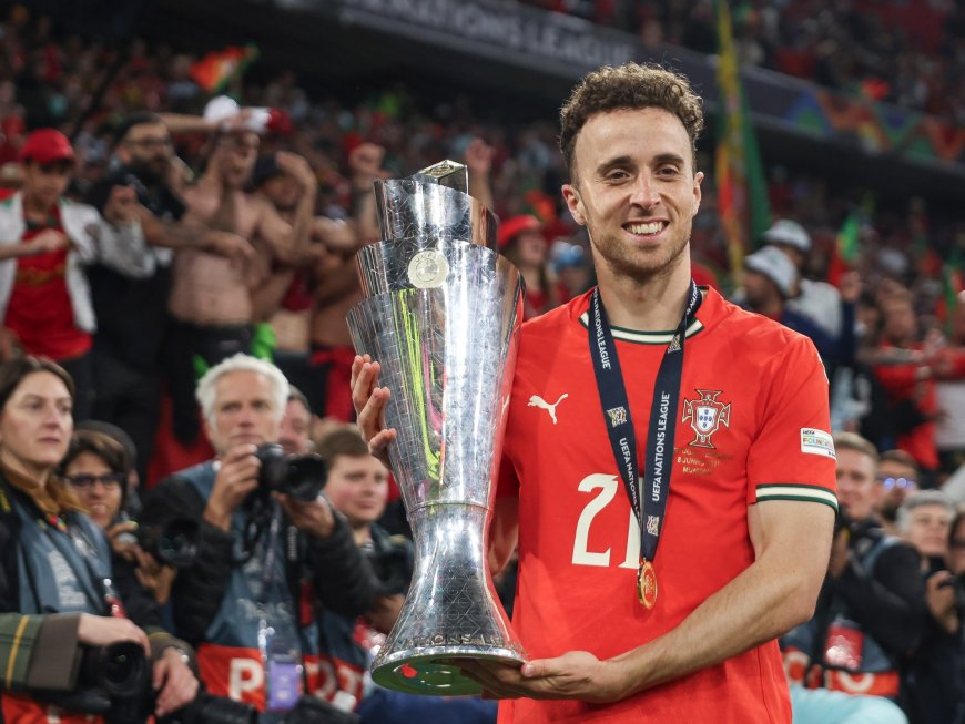 Liverpool and Portugal Football Star Diogo Jota Dies in Tragic Car Accident