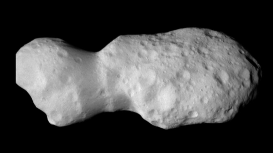 NASA's Lucy Probe Captures First Full Image of Donaldjohanson Asteroid