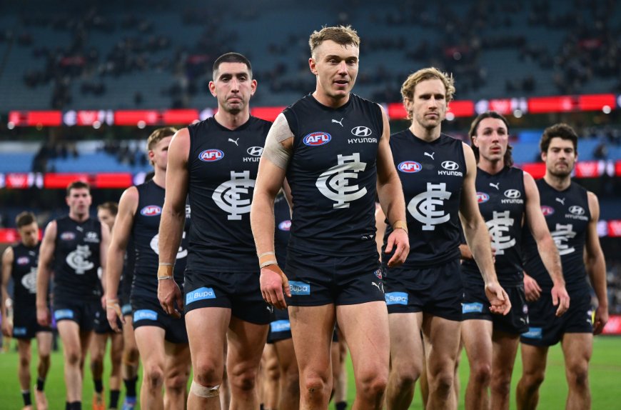 Carlton Coach Voss Criticizes Team's Poor Performance Against Collingwood
