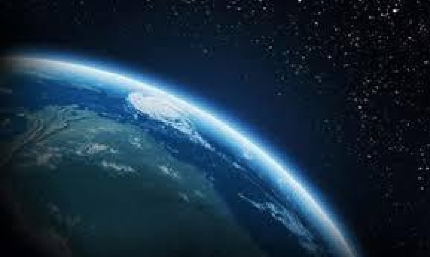 Astronomers Find Water-Rich Super-Earth Double Earth's Size