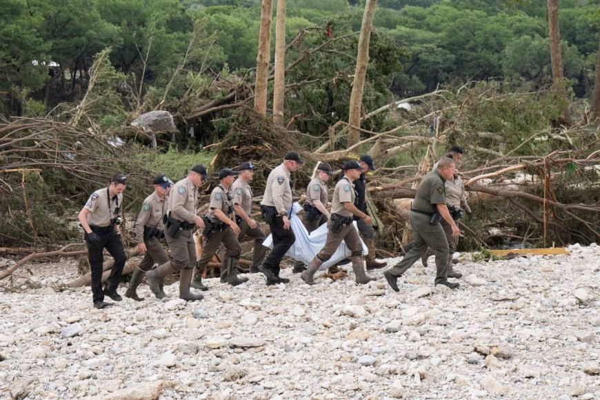 Search for missing girls in Texas flood tragedy with death toll at 43