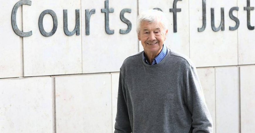 Dublin pensioner admits using woman's old phone to blackmail her with recovered sex pictures