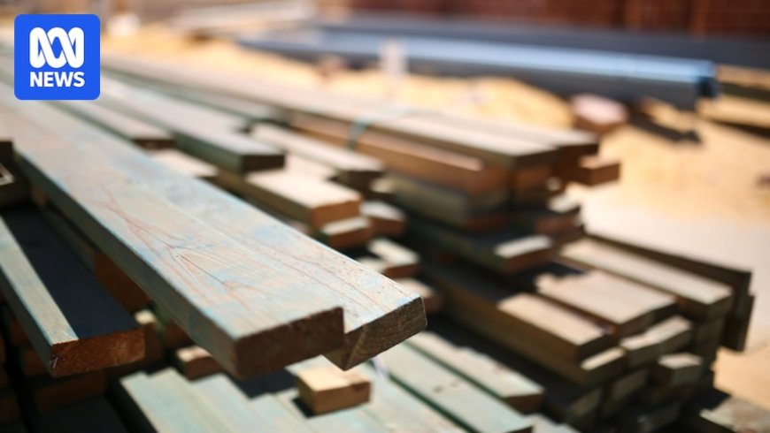 Perth man charged with theft for taking deposits without completing work