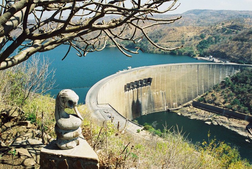 How Dams Have Shifted Earth's Poles Over the Past Two Centuries