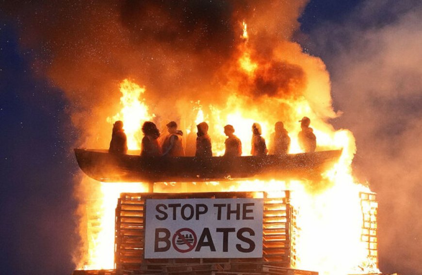 PSNI Investigating Hate Incident as Bonfire with Refugee Effigy and Irish Tricolour Set Ablaze