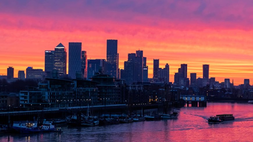 UK Economy Shrinks in May 2025