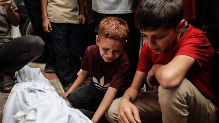 Gaza ceasefire talks hit snag over Israeli withdrawal
