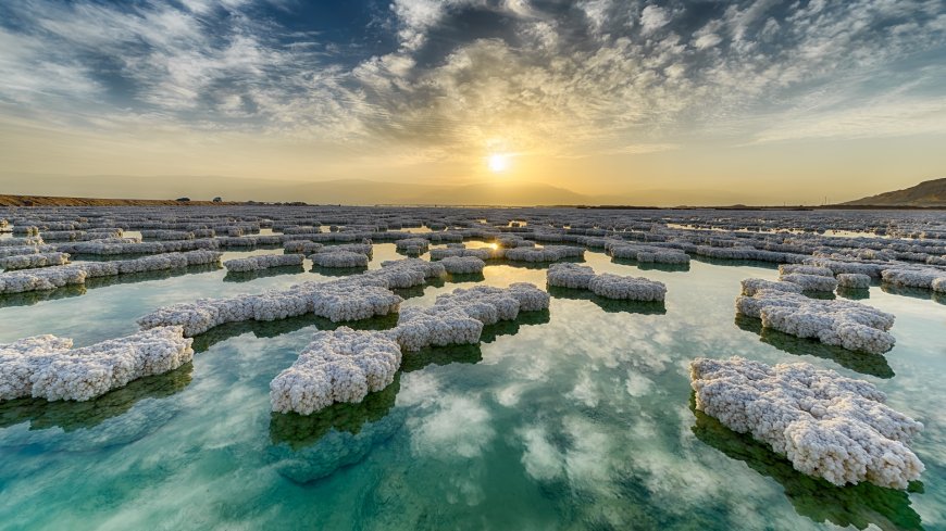 What is Earth's lowest point on land?