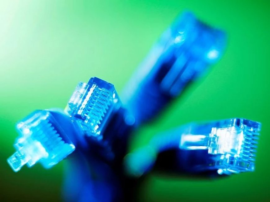 Pakistan's digital sector faces challenges, ADB report reveals