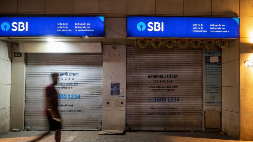 SBI launches ₹25,000 crore share sale at ₹811.05 per share