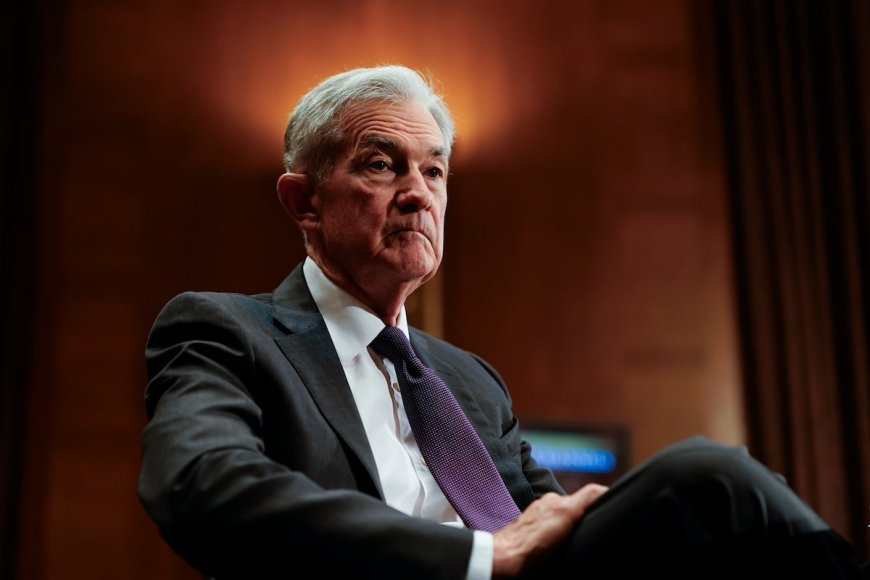 Trump Denies Plans to Fire Fed Chair Powell