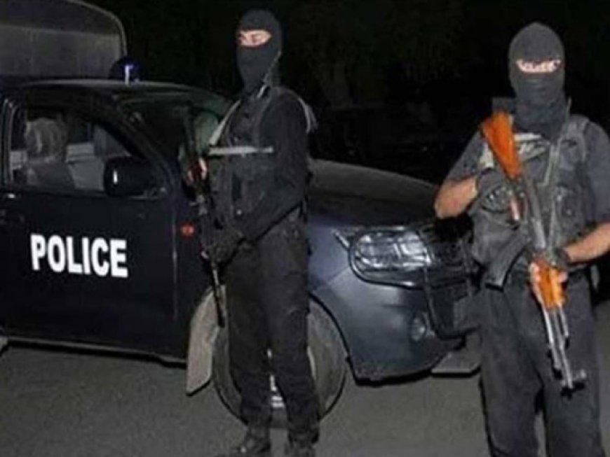 Two police officers killed in ambush in D I Khan