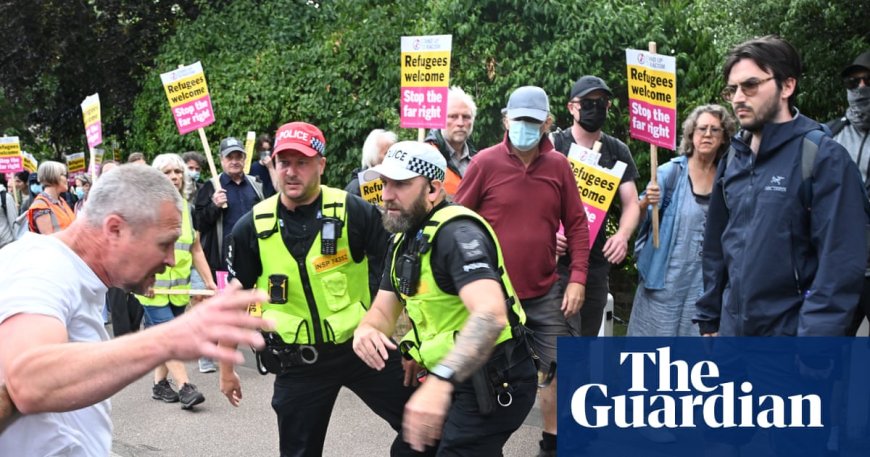 Protesters gather outside Essex hotel housing asylum seekers