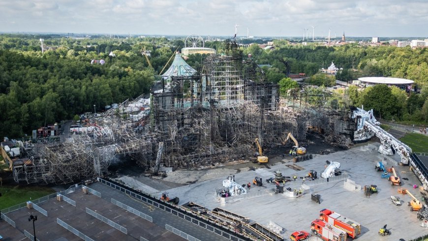 Tomorrowland Festival Continues Despite Main Stage Fire