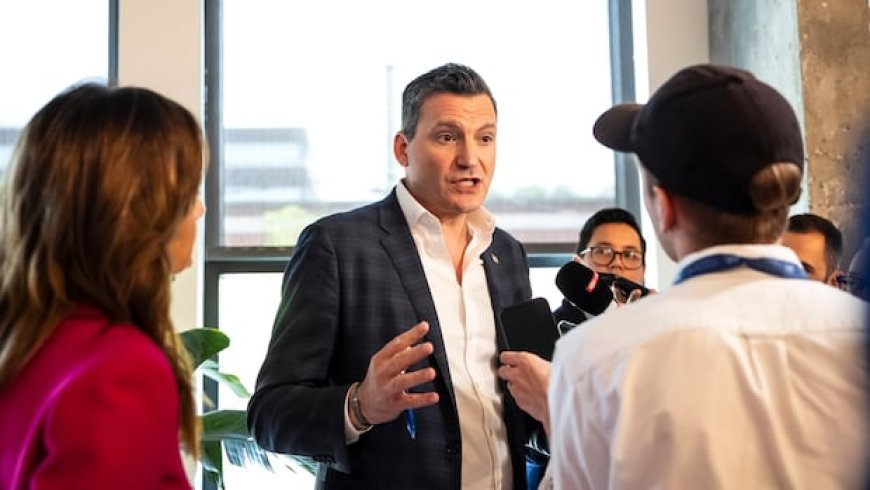 Ottawa Considers AI and Copyright Regulations Amid OpenAI Legal Battle
