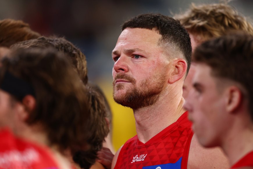 Melbourne Defender Steven May to Miss Next Game Due to Concussion After Collision with Carlton Forward