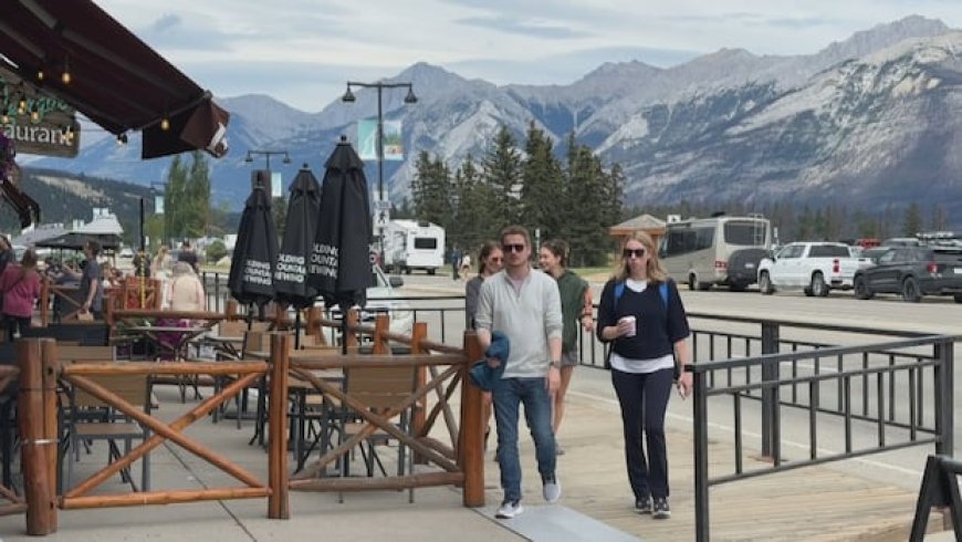 Jasper Businesses Experience Slower Tourism Season After Wildfire