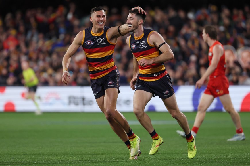 Adelaide Crows Dominate Gold Coast Suns to Secure Top-Four Position