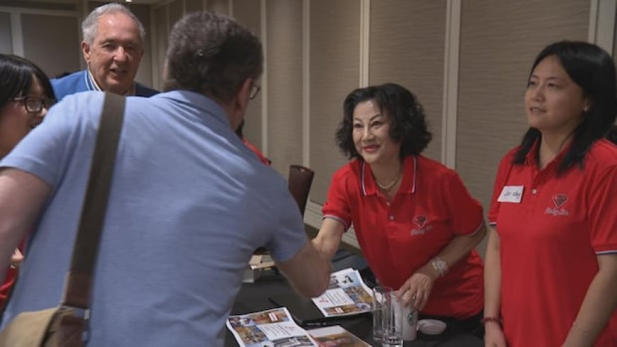 B.C. billionaire holds job fair in Toronto as part of bid for Hudson's Bay leases