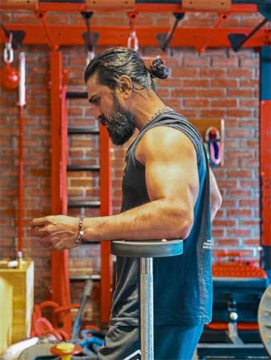 Ram Charan's Impressive Body Transformation in Preparation for Peddi Movie
