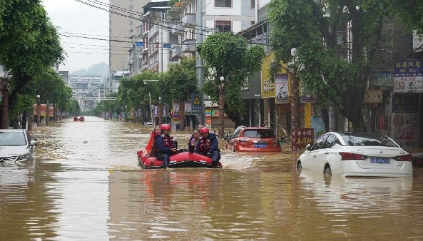 Record Rainfall Forces Evacuation of 19,000 in Northern China