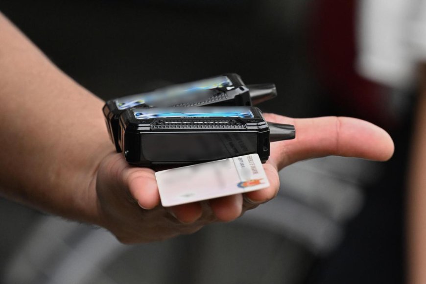 Singapore Schools Face Challenge of Students Hiding Vapes