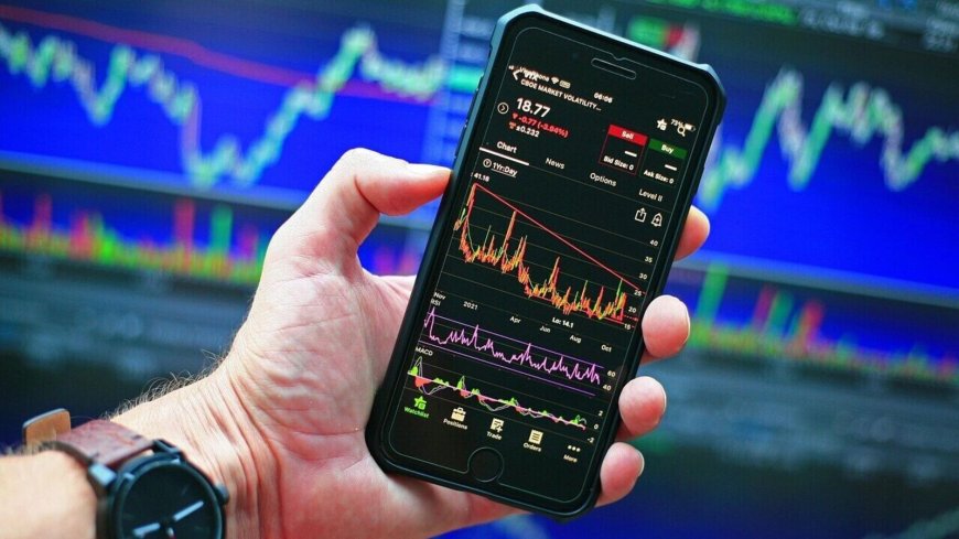 Comparison of IDFC First Bank, Yes Bank, and Axis Bank Stocks Post Q1 2025 Results