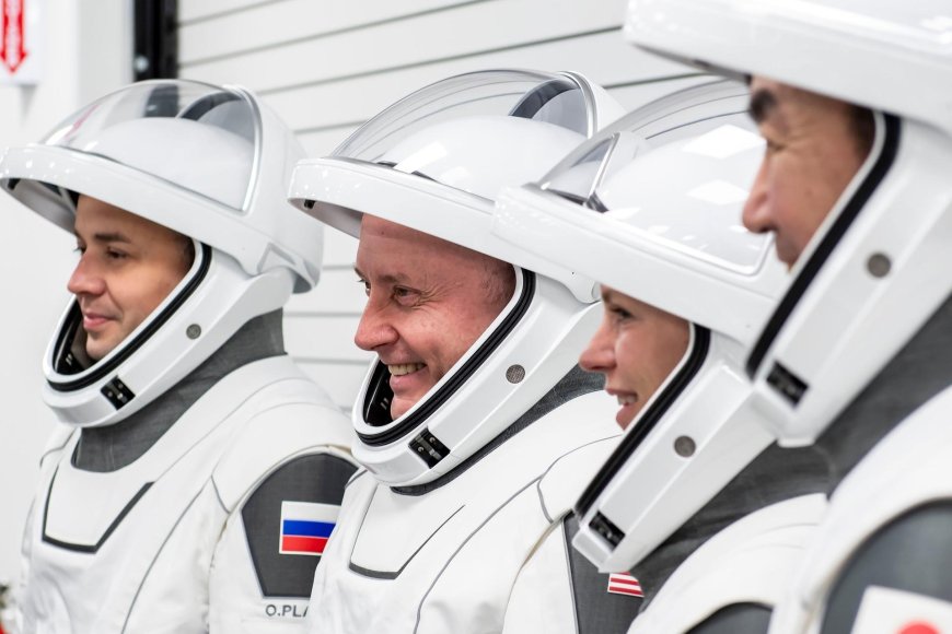 When is SpaceX launching Crew-11 astronauts to the ISS on July 31?