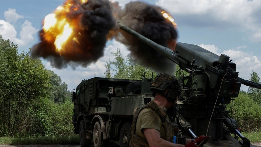 Ukraine and Russia React to Trump's Shortened Ceasefire Deadline Amid Ongoing Strikes