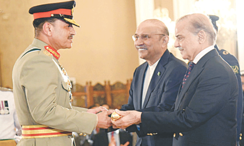 Interior Minister Clarifies Rumors of President Zardari Resigning